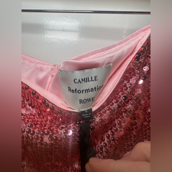 NWT Reformation Saviolla Mini Skirt in Pink Sequins Size 0 - Picture 5 of 7